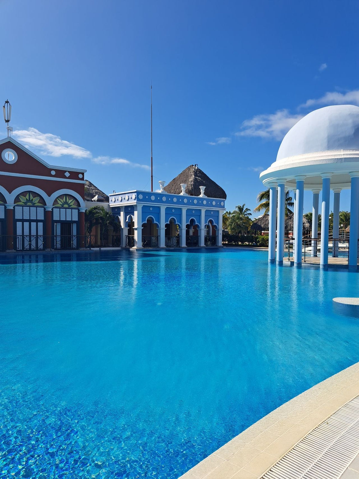 Holiday / Resort