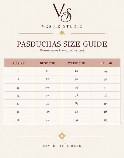Pasduchas women’s size guide showing bust, waist and hip body measurements in centimetres for sizes 6 to 18.
