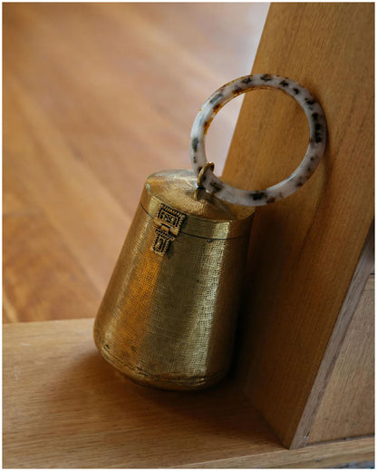 The Hold Perception of Time - Gold